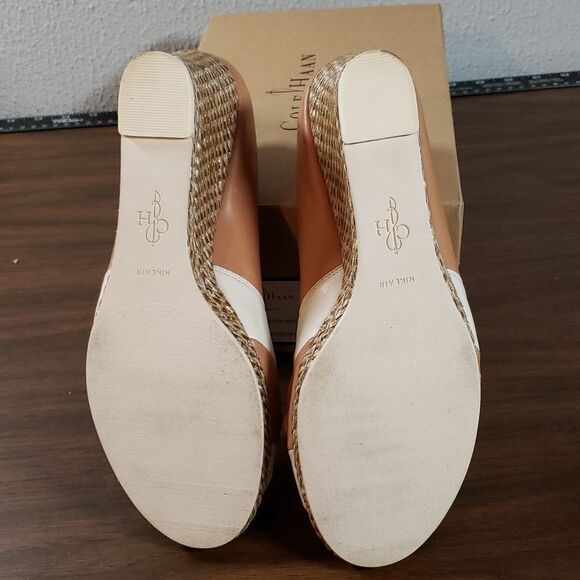 COLE HAAN Ava Open Toe Espadrille Wedges Size 8B Nike Air Technology Sole in Box - Picture 5 of 9